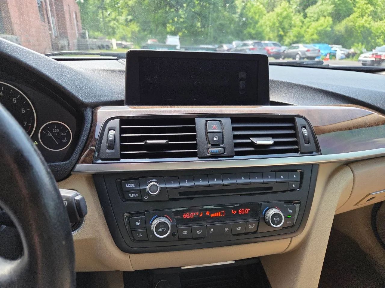 2015 BMW 3 Series 328i xDrive Sedan 4D — photo 19 of 60