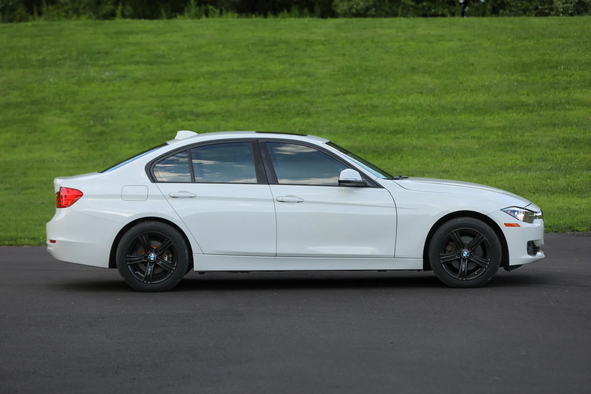 2015 BMW 3 Series 328i xDrive Sedan 4D — photo 35 of 60