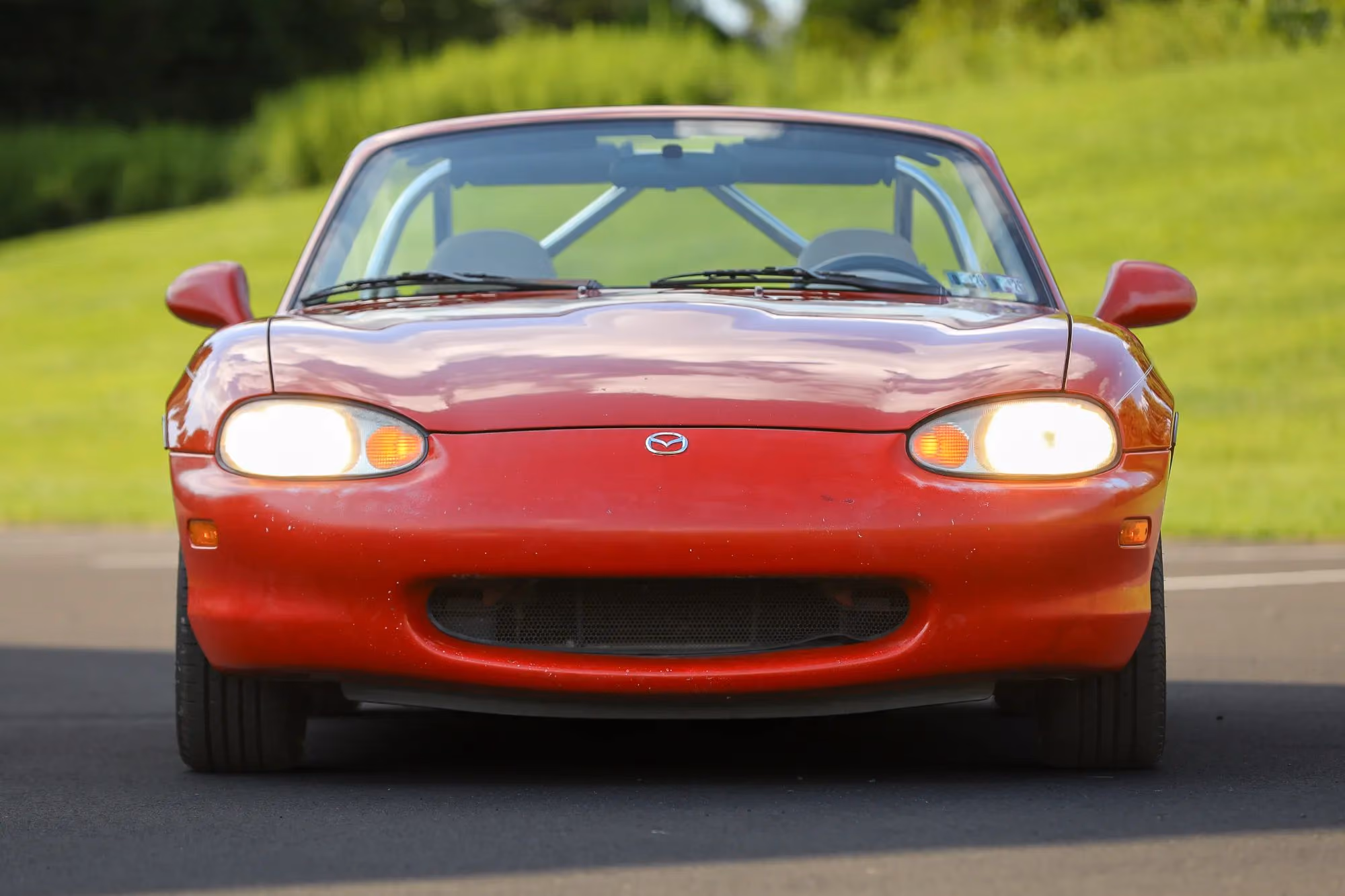 1999 MAZDA MX-5 Miata Convertible 2D — photo 35 of 52
