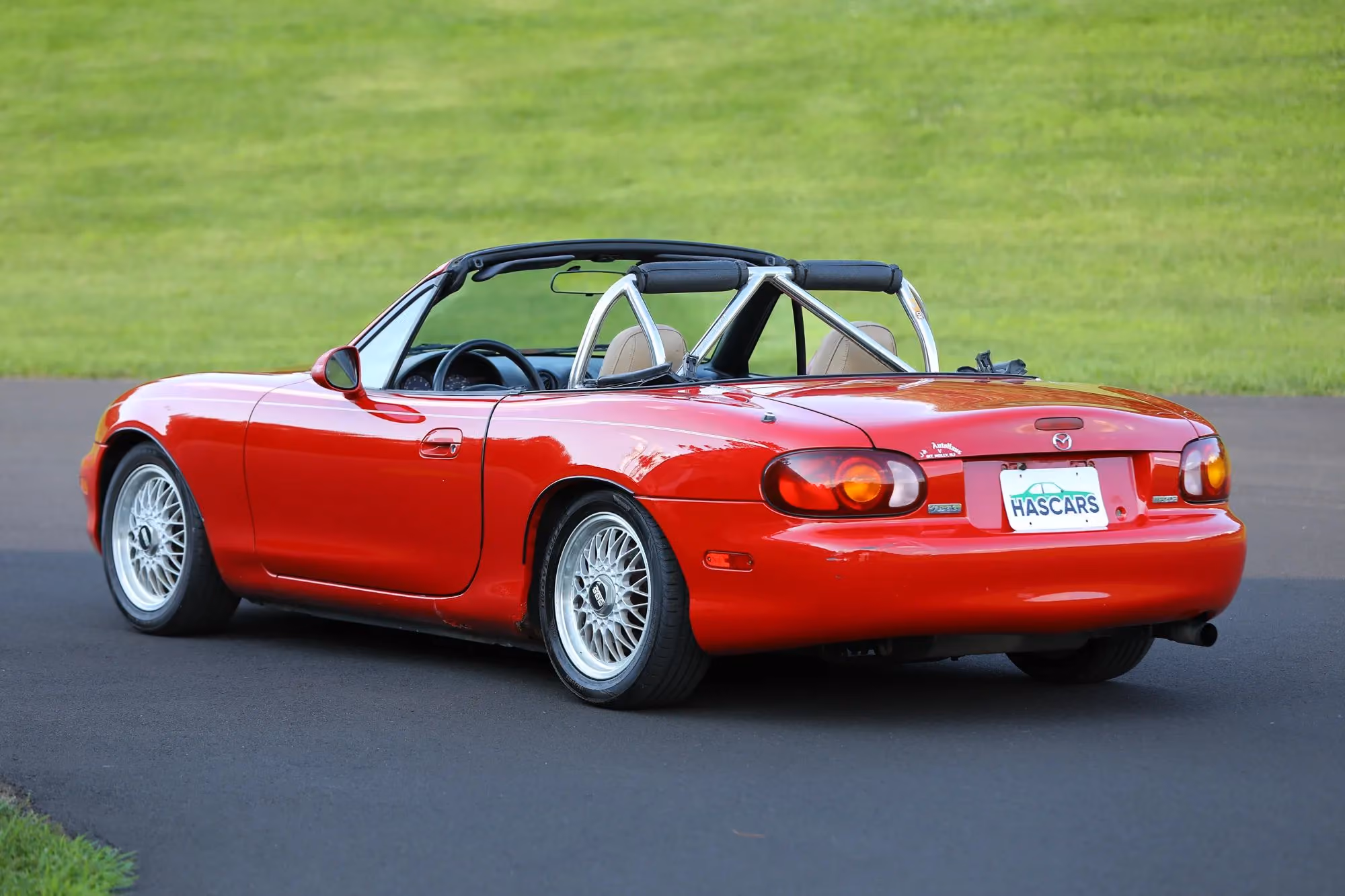 1999 MAZDA MX-5 Miata Convertible 2D — photo 49 of 52