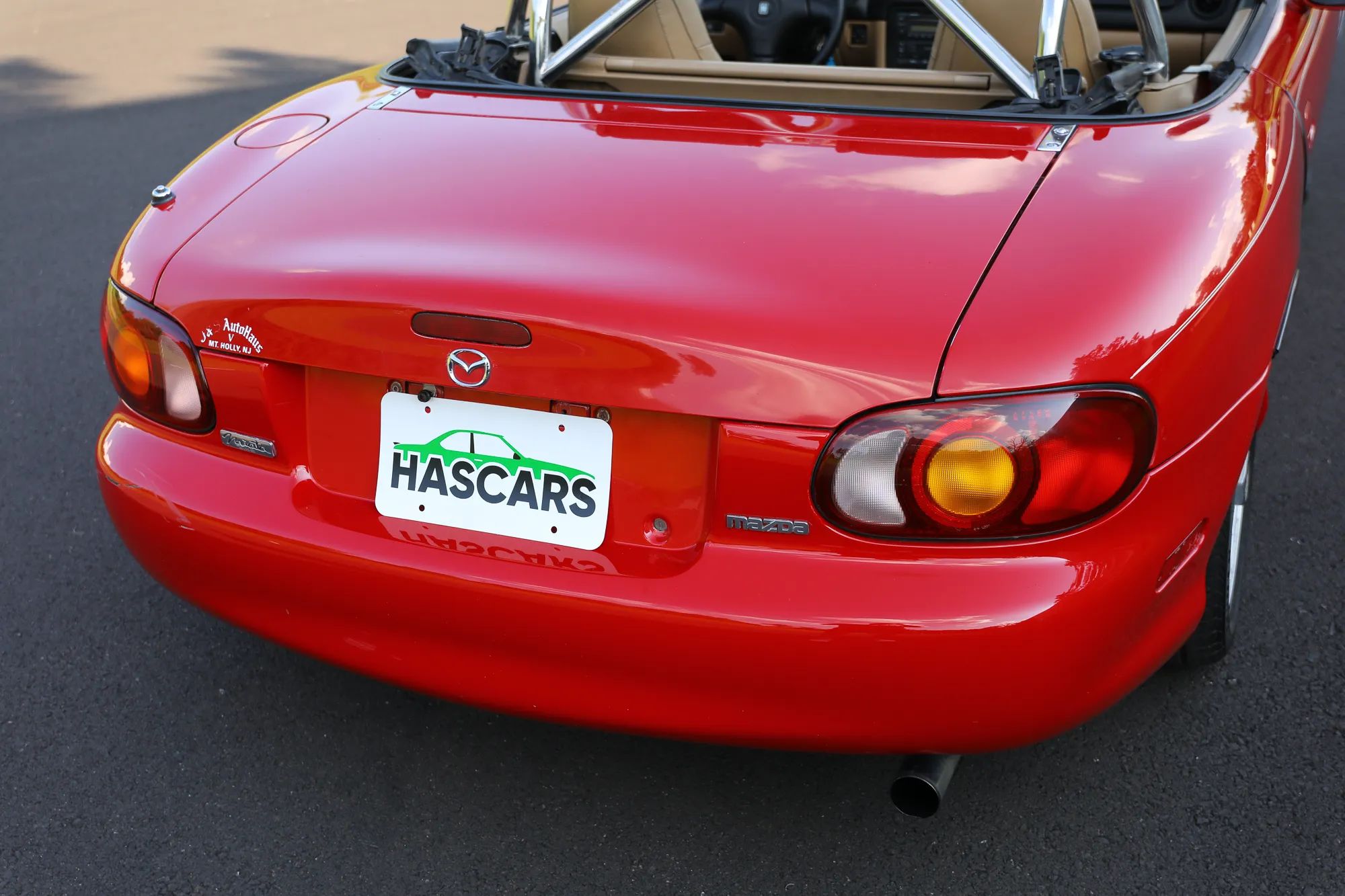1999 MAZDA MX-5 Miata Convertible 2D — photo 44 of 52