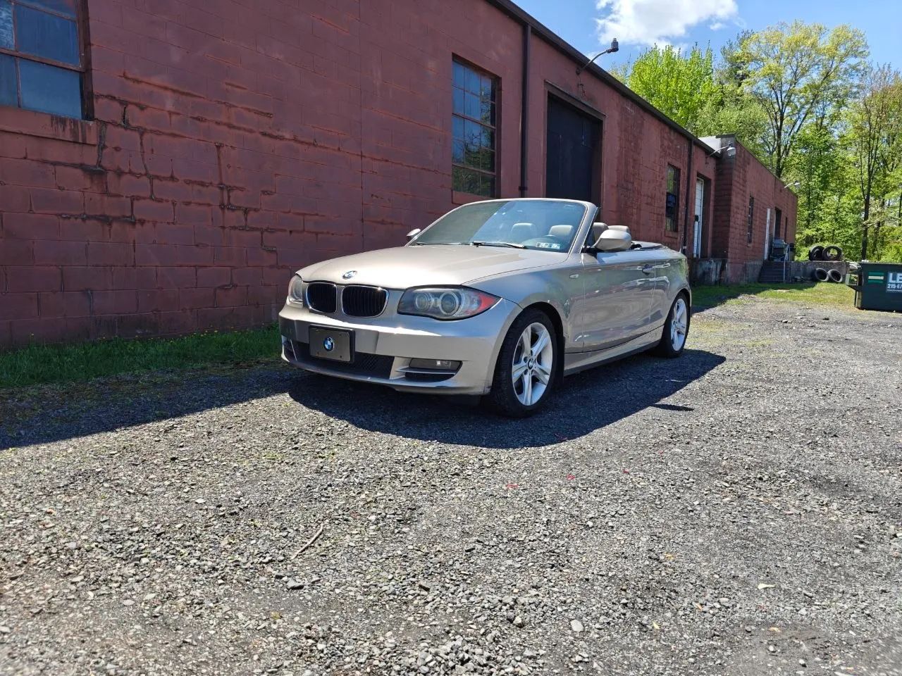 2010 BMW 1 Series 128i Convertible 2D — photo 14 of 48