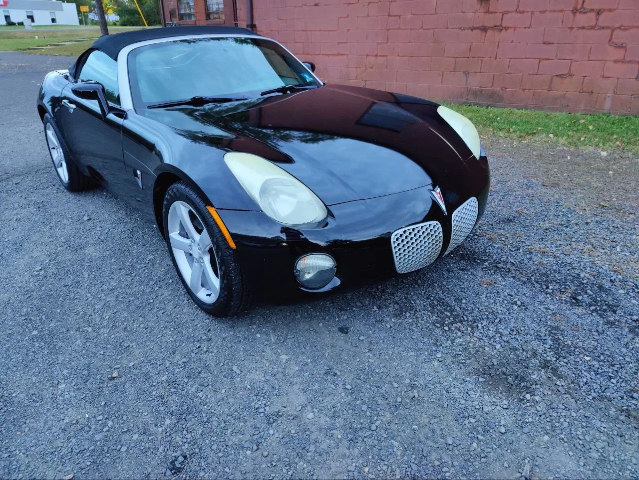 2006 Pontiac Solstice Convertible 2D — photo 9 of 73