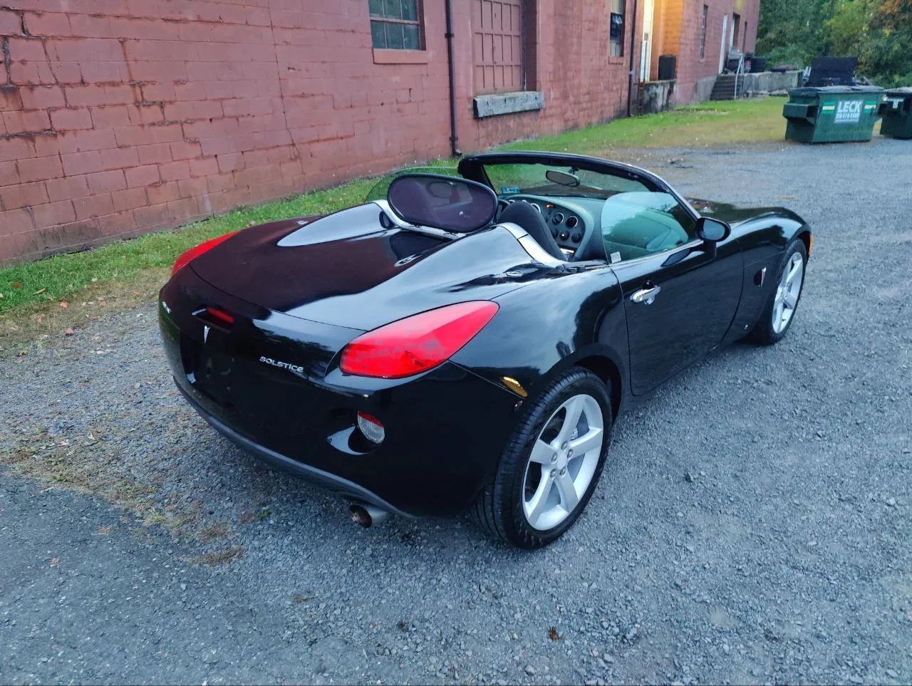 2006 Pontiac Solstice Convertible 2D — photo 6 of 73
