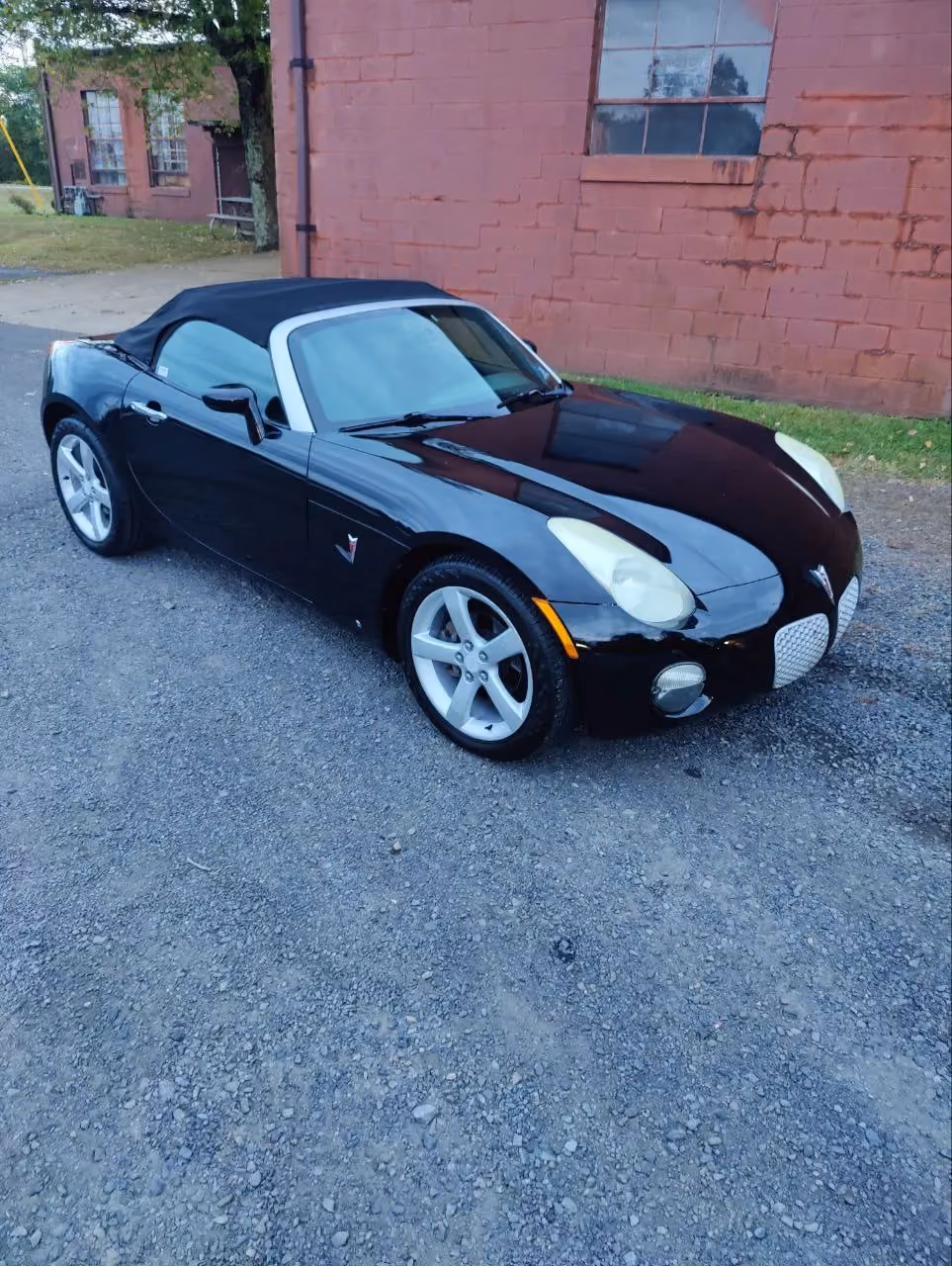 2006 Pontiac Solstice Convertible 2D — photo 10 of 73