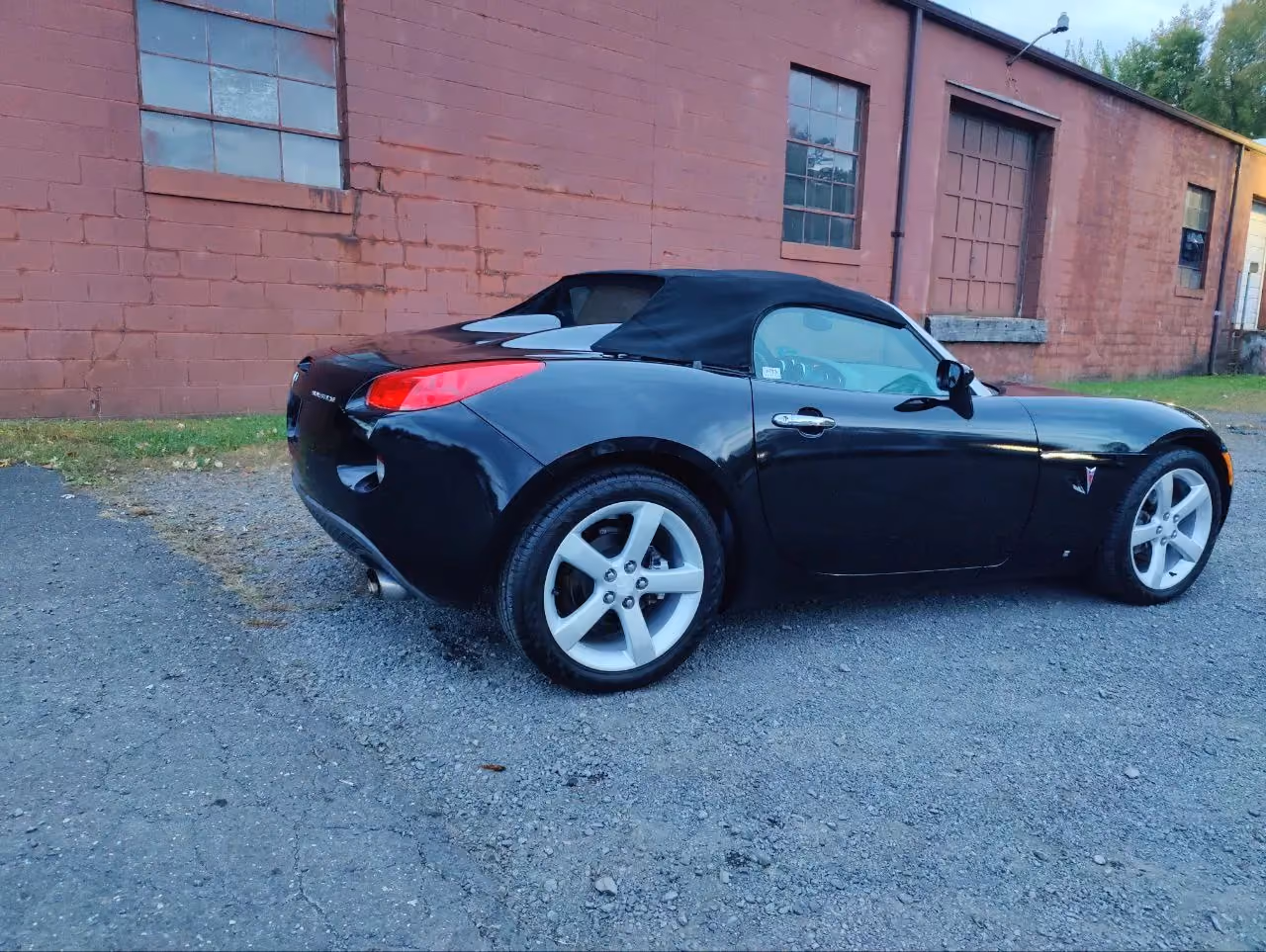 2006 Pontiac Solstice Convertible 2D — photo 13 of 73
