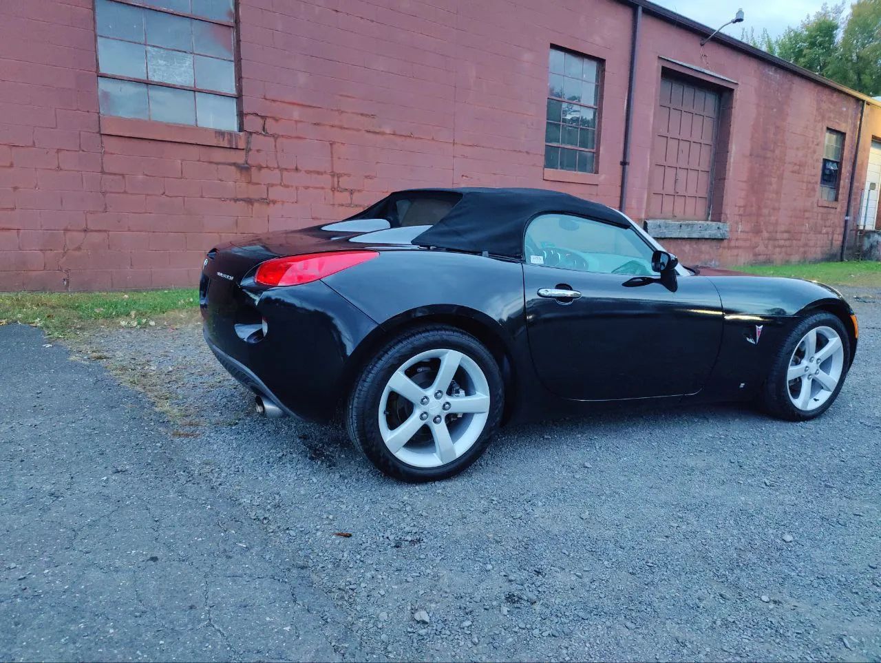 2006 Pontiac Solstice Convertible 2D — photo 13 of 73