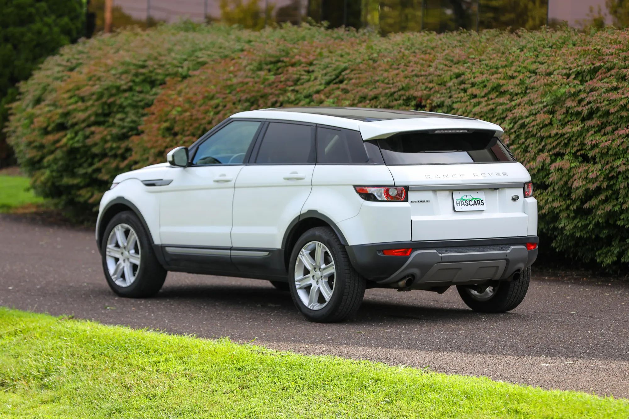 2015 Land Rover Range Rover Evoque Pure Plus Sport Utility 4D — photo 41 of 52