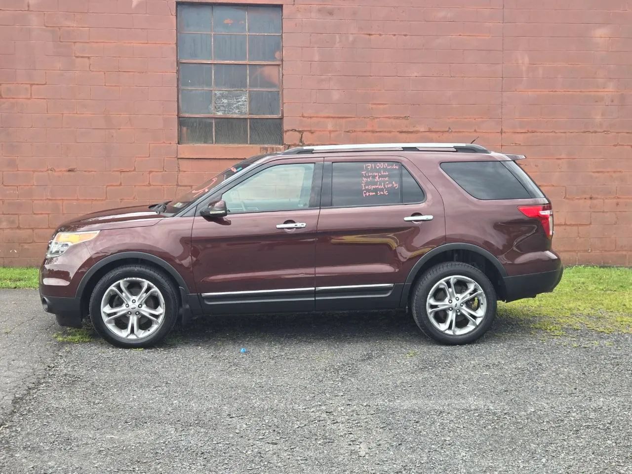 2012 Ford Explorer Limited Sport Utility — photo 12 of 19