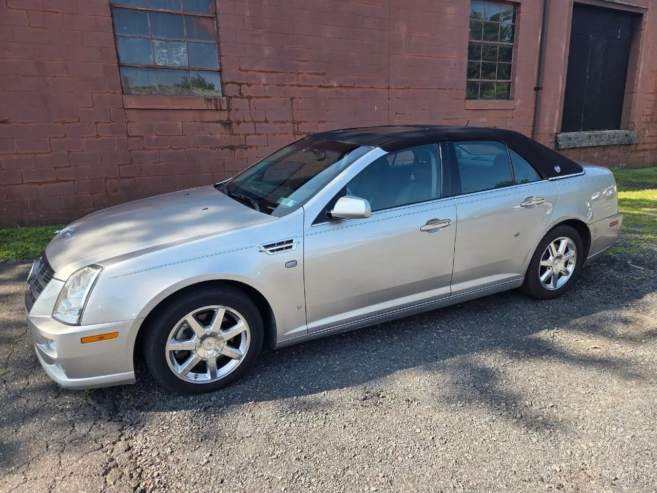 2008 Cadillac STS Sedan 4D — photo 1 of 73