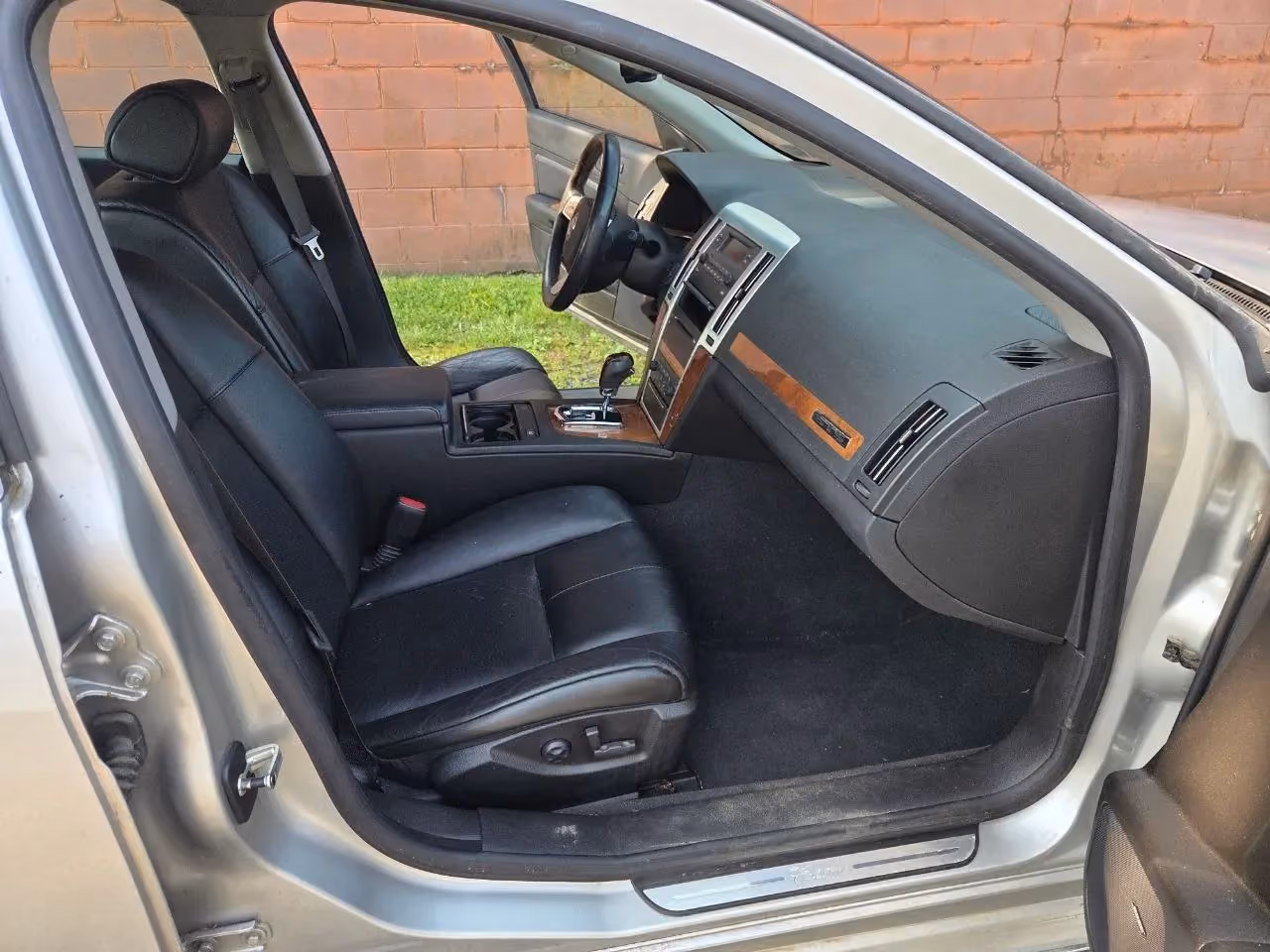2008 Cadillac STS Sedan 4D — photo 10 of 73