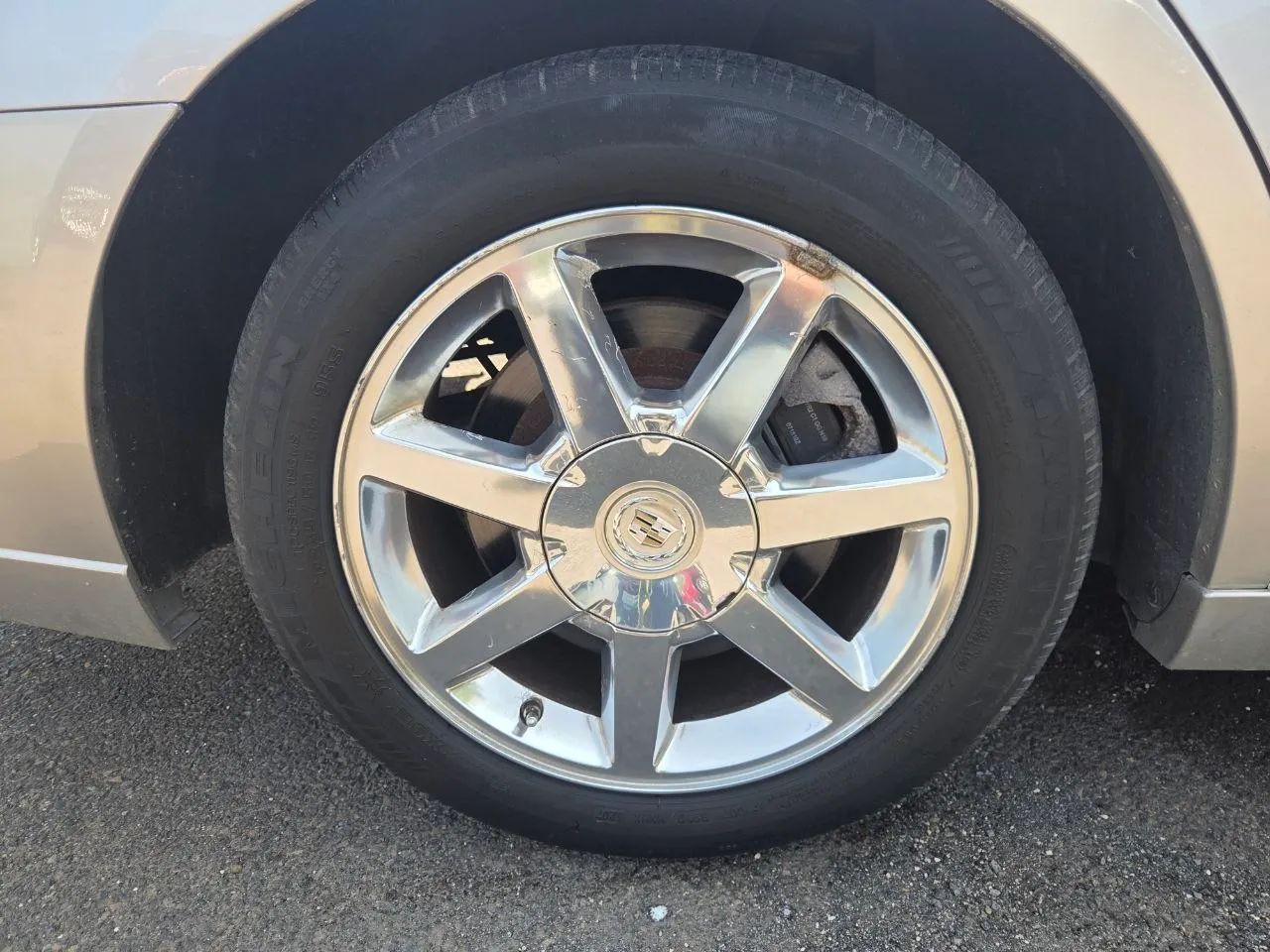 2008 Cadillac STS Sedan 4D — photo 22 of 73