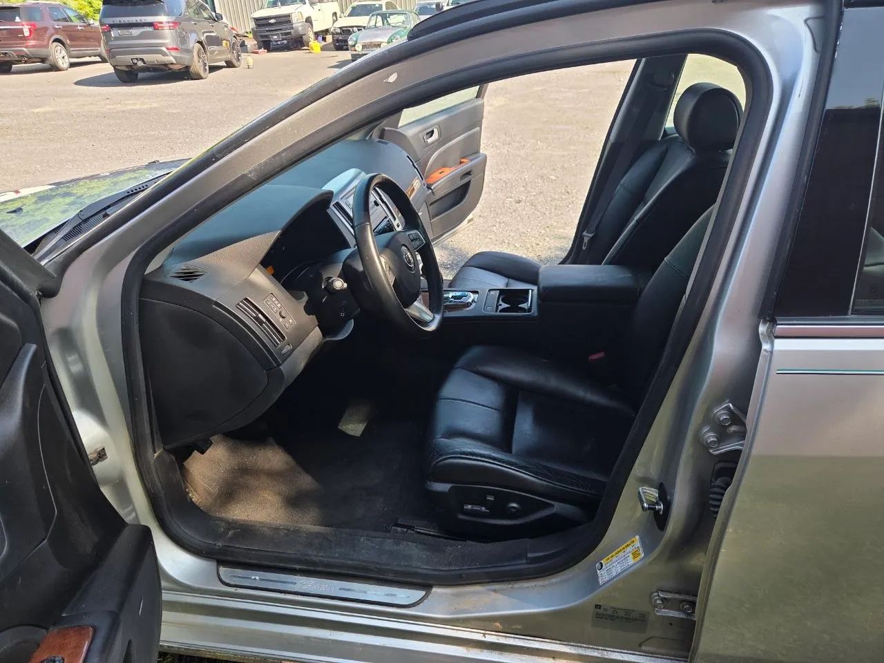 2008 Cadillac STS Sedan 4D — photo 9 of 73