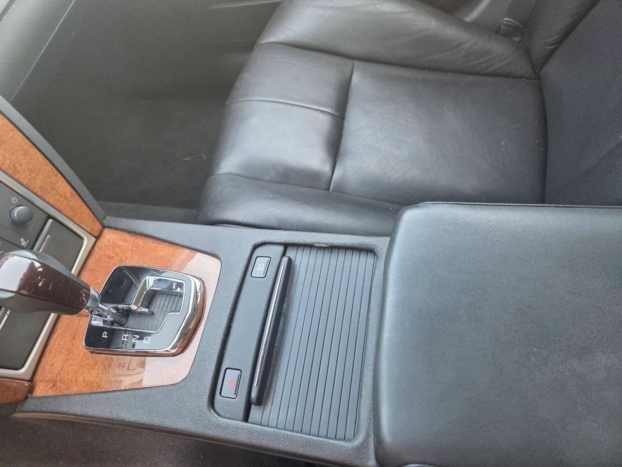 2008 Cadillac STS Sedan 4D — photo 26 of 73