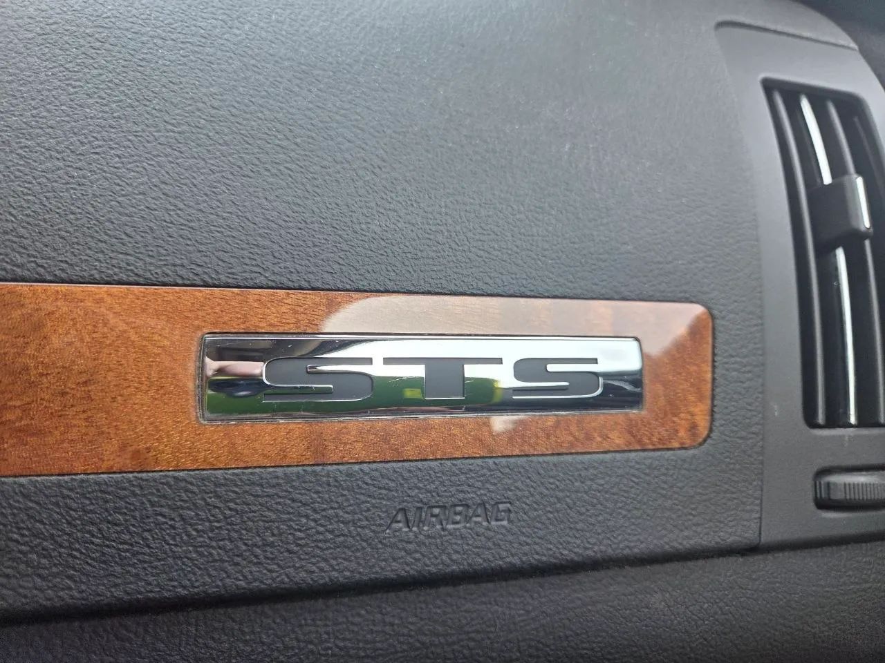 2008 Cadillac STS Sedan 4D — photo 27 of 73