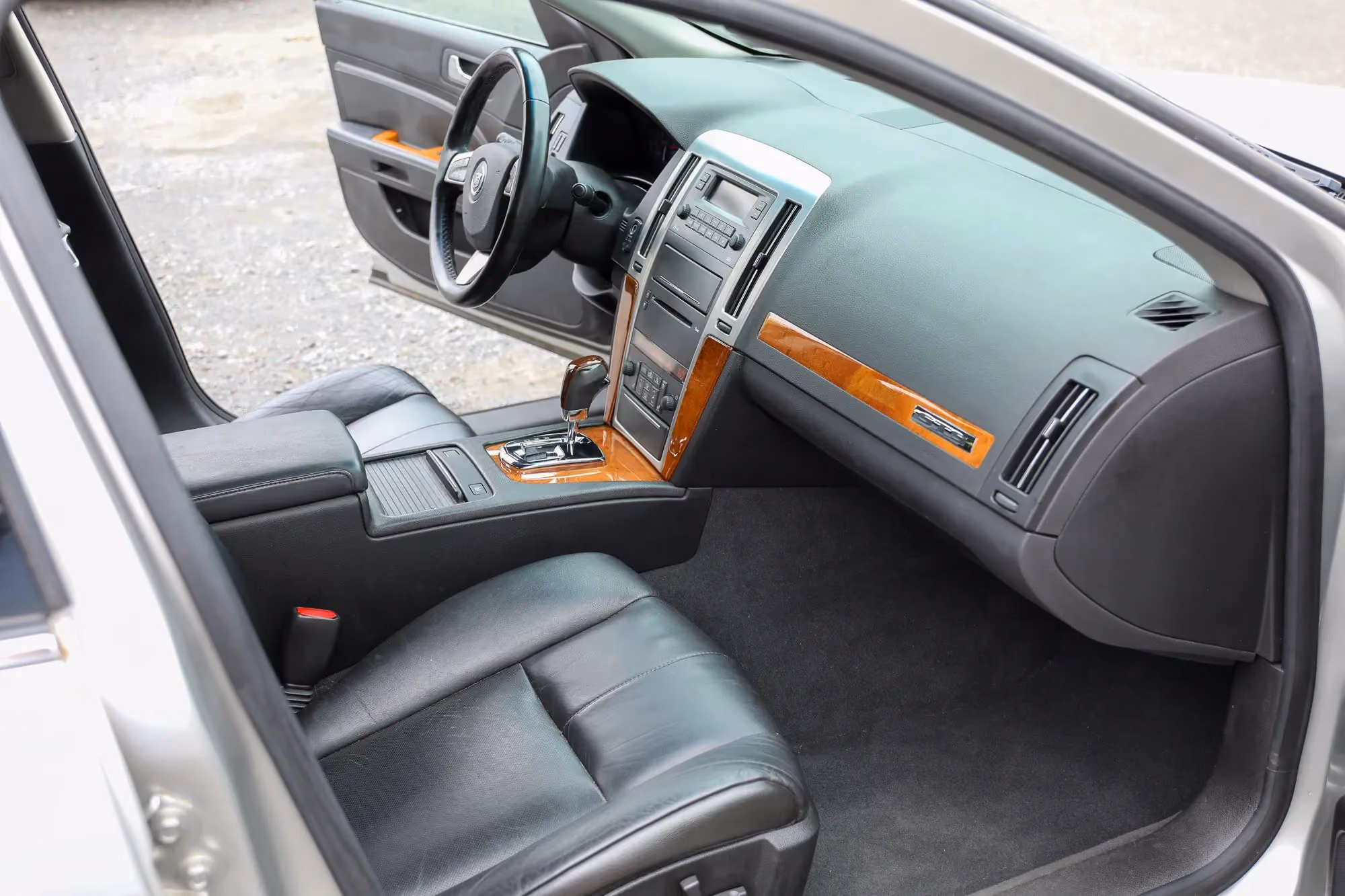2008 Cadillac STS Sedan 4D — photo 39 of 73