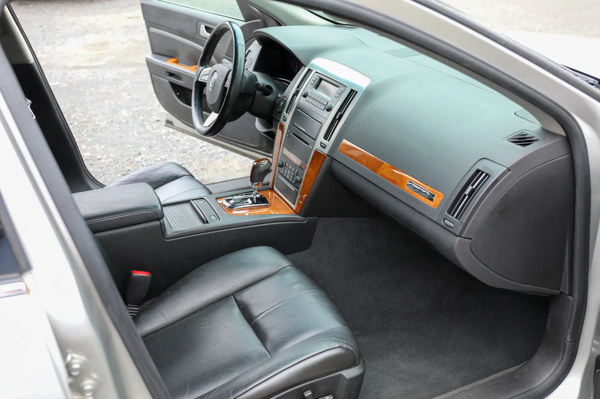 2008 Cadillac STS Sedan 4D — photo 39 of 73