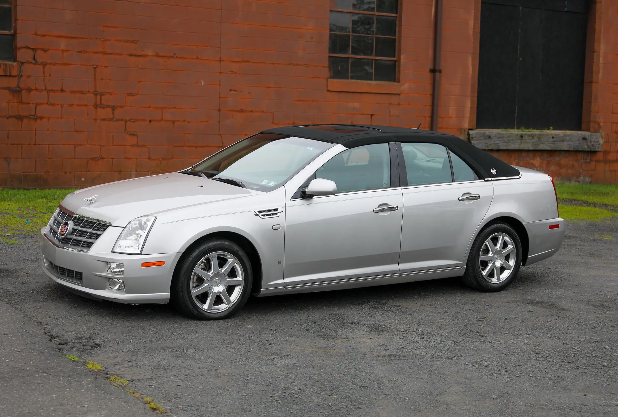 2008 Cadillac STS Sedan 4D — photo 37 of 73