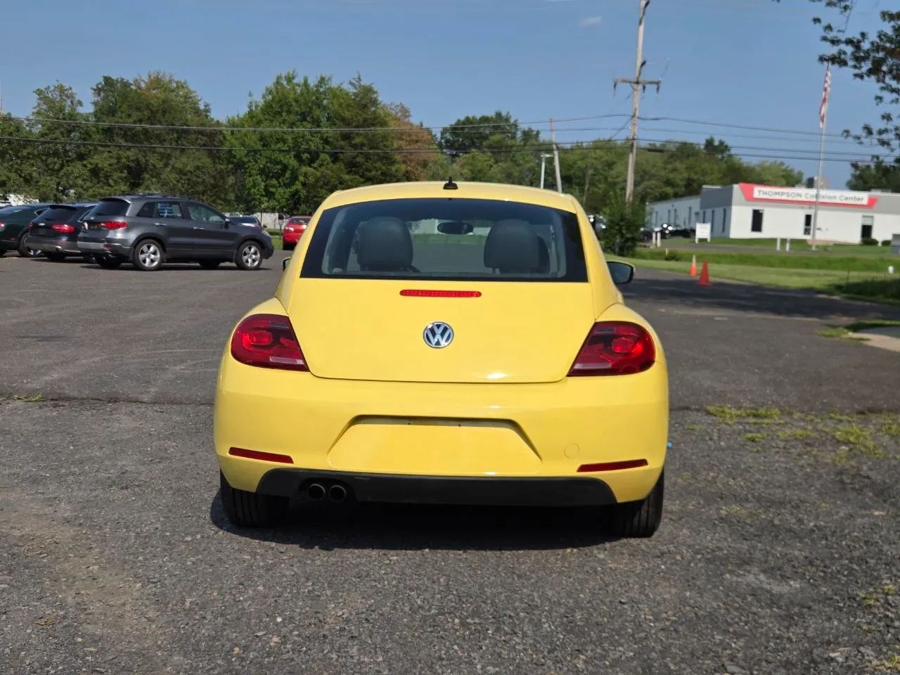 2015 Volkswagen Beetle 1.8T Hatchback 2D — photo 3 of 19