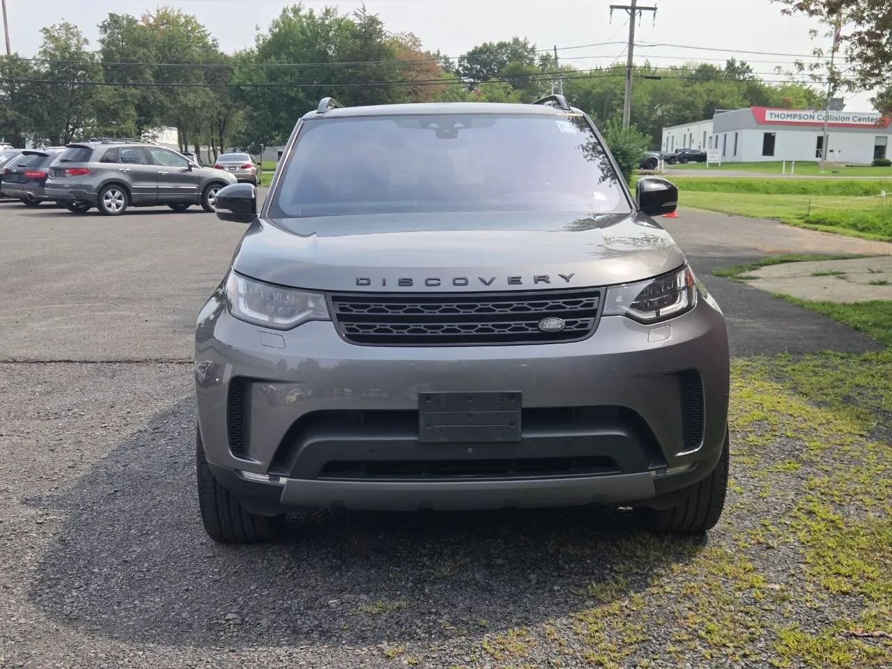 2017 Land Rover Discovery HSE Luxury Sport Utility 4D — photo 8 of 22