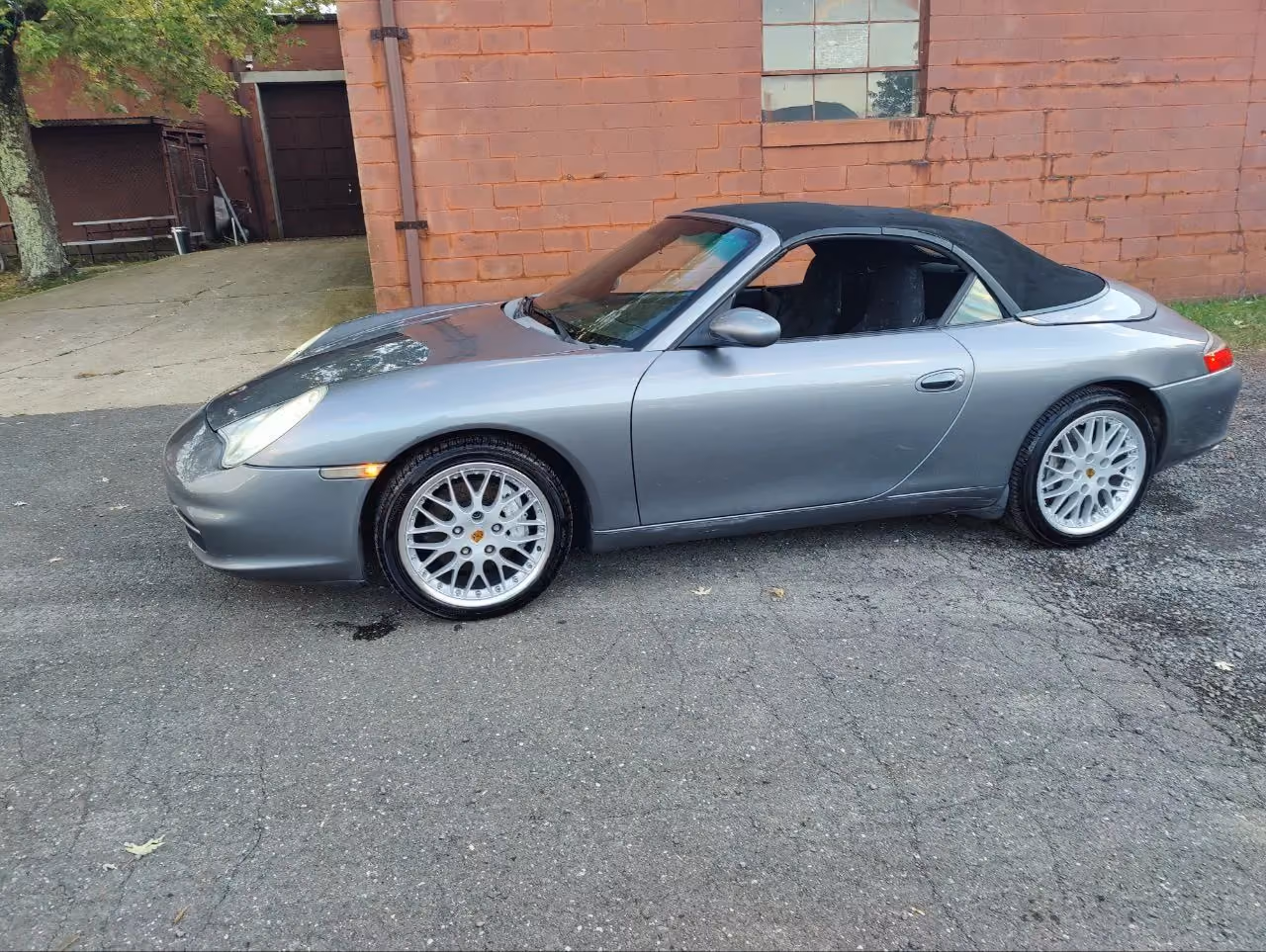 2002 Porsche 911 Carrera 4 Cabriolet 2D — photo 17 of 20
