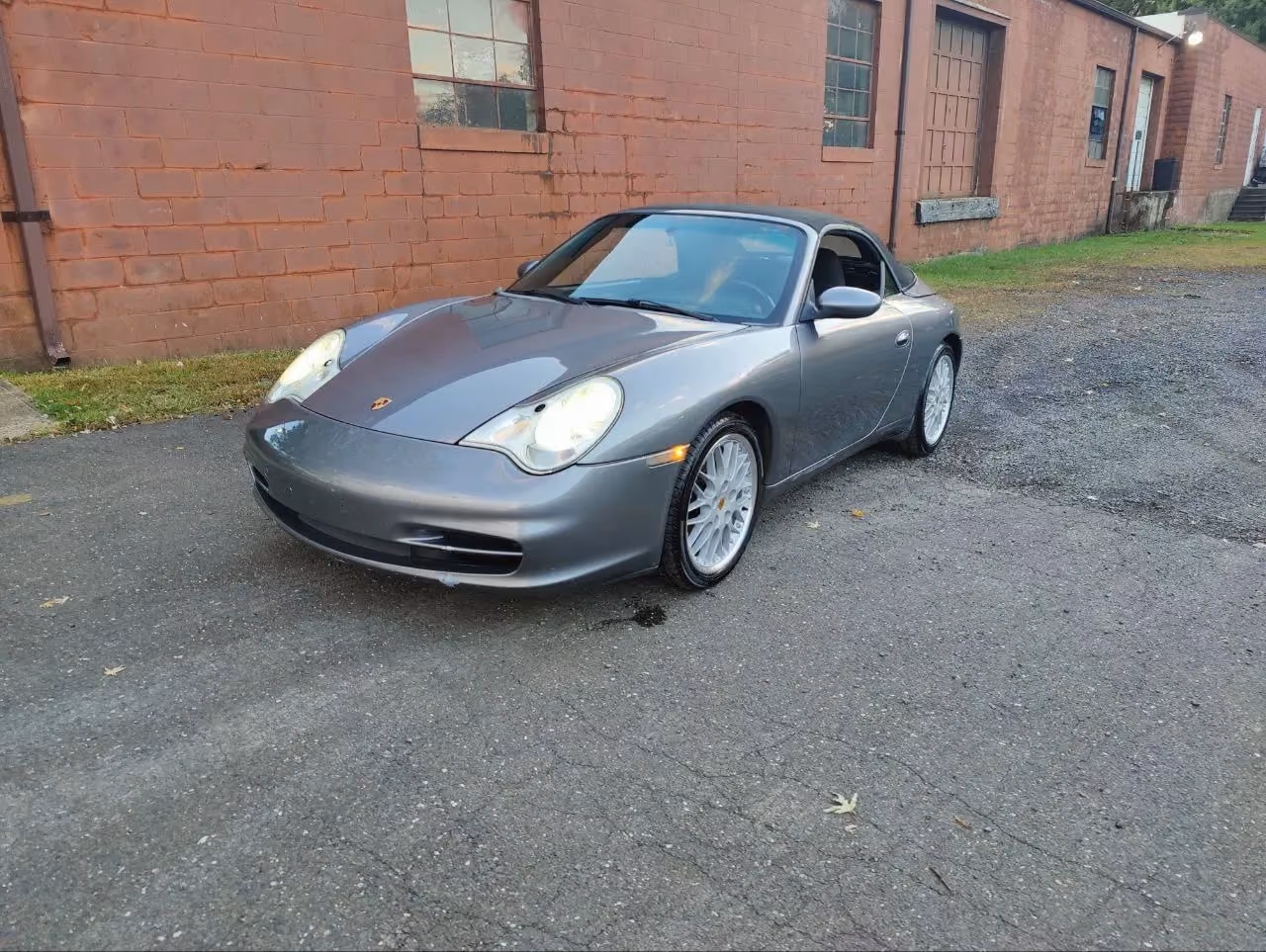 2002 Porsche 911 Carrera 4 Cabriolet 2D — photo 16 of 20