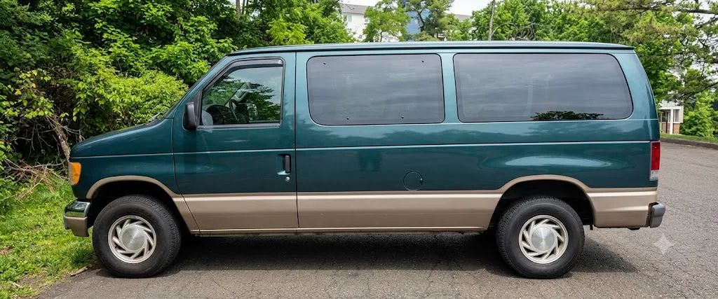 1996 Ford Club Wagon
