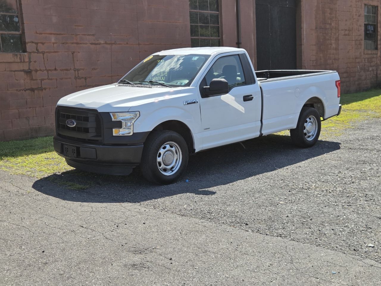 2015 Ford F150 Regular Cab XL Pickup 2D 8 ft