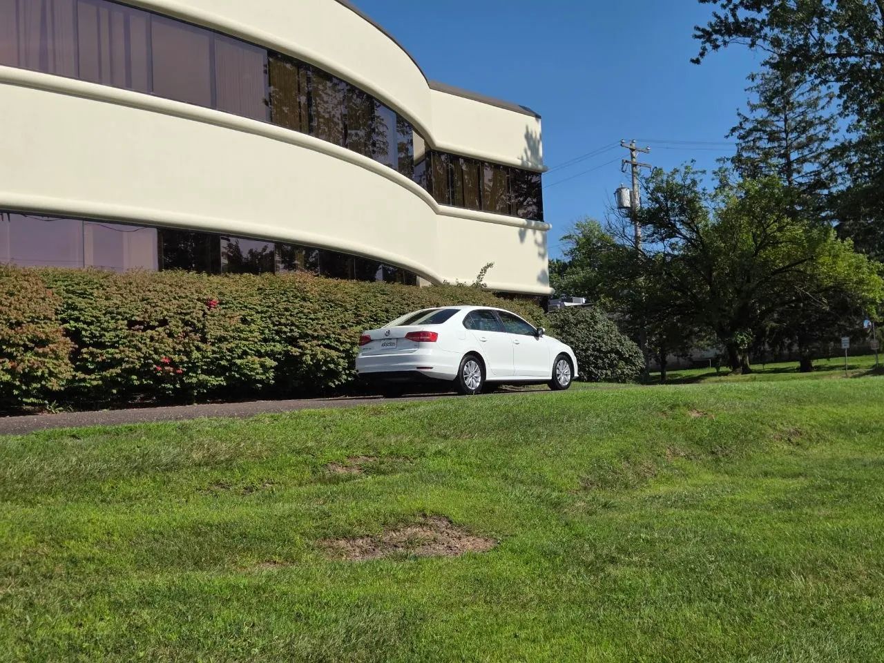 2015 Volkswagen Jetta — photo 3 of 27