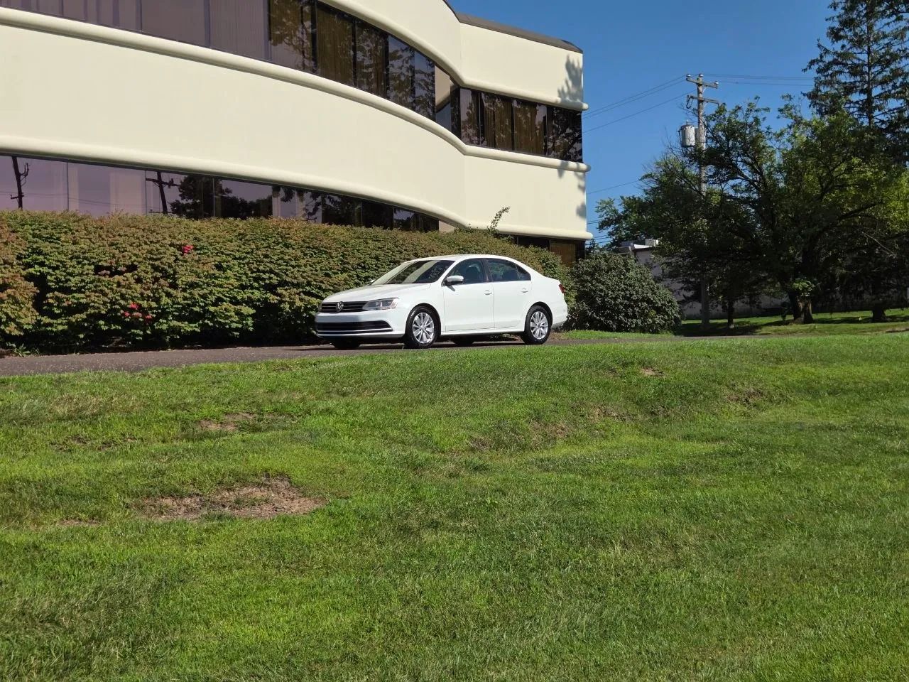 2015 Volkswagen Jetta — photo 15 of 27