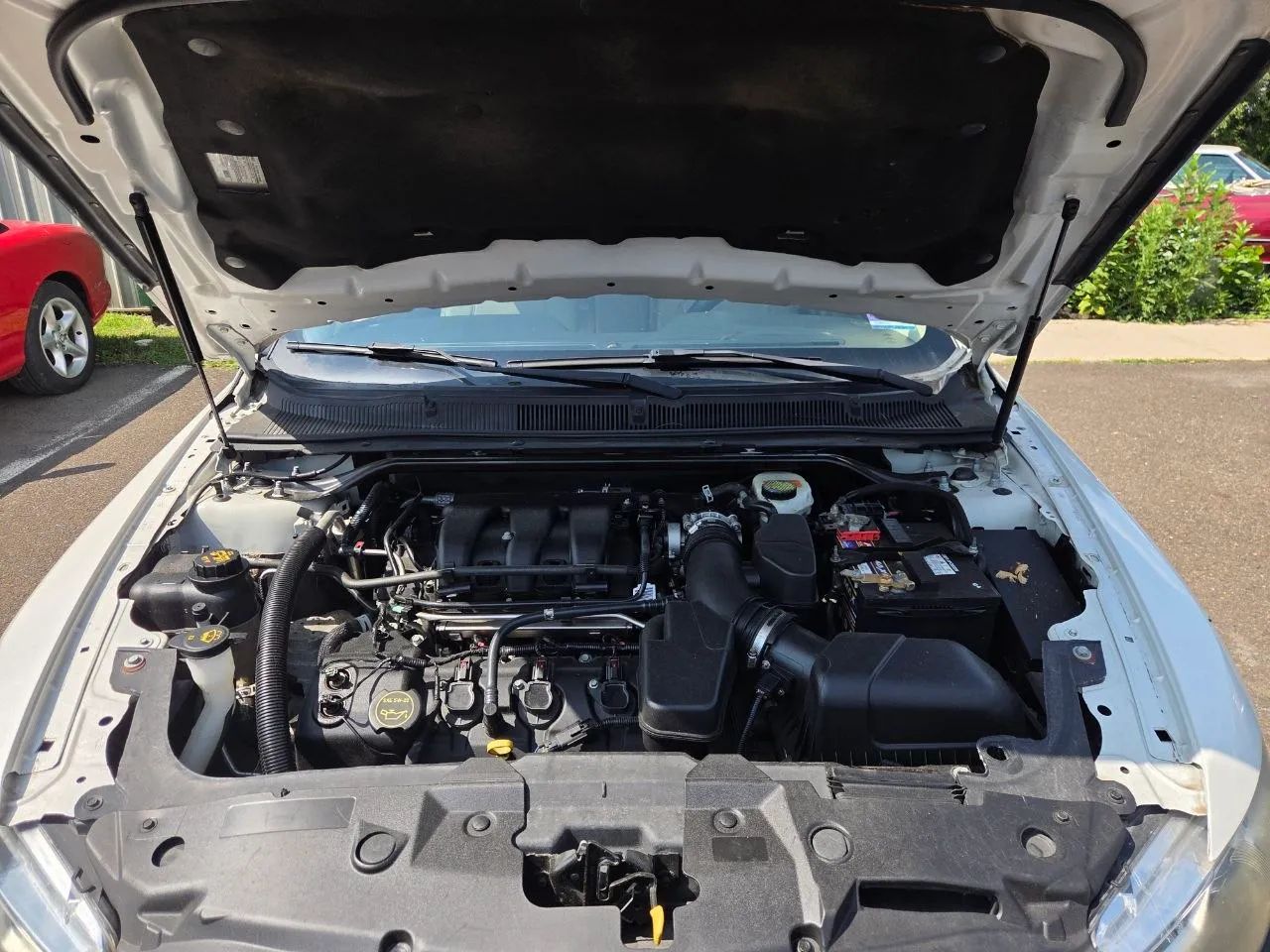 2015 Ford Taurus SEL Sedan 4D — photo 7 of 7