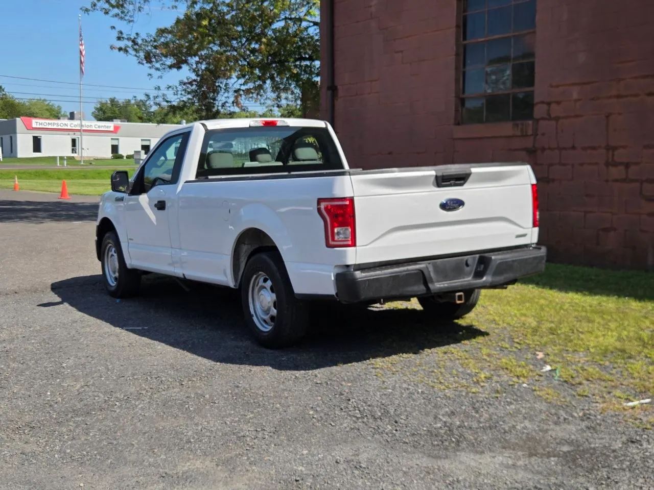 2015 Ford F150 Regular Cab XL Pickup 2D 8 ft — photo 7 of 20