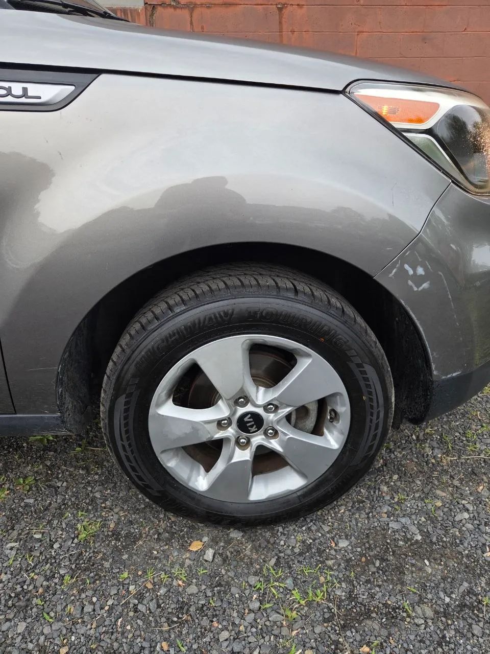2017 Kia Soul Wagon 4D — photo 15 of 23
