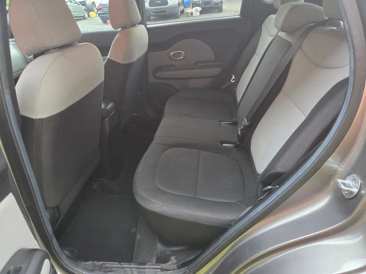 2017 Kia Soul Wagon 4D — photo 20 of 23