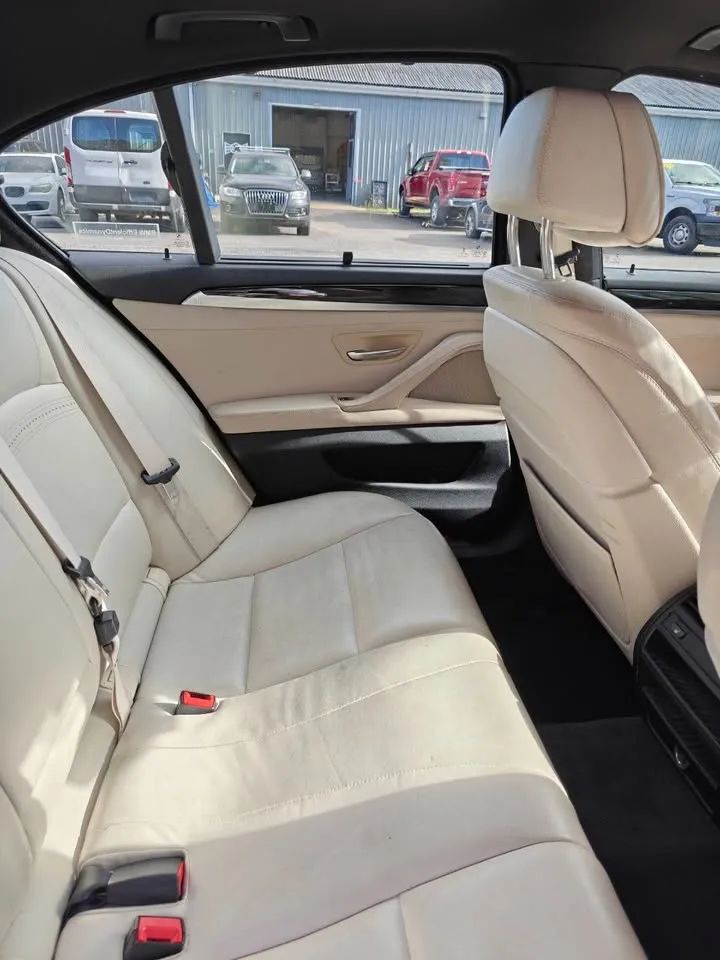 2015 BMW 5 Series 535d Sedan 4D — photo 15 of 20