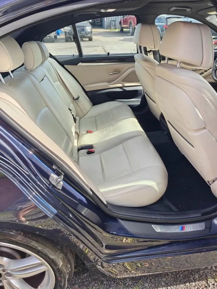 2015 BMW 5 Series 535d Sedan 4D — photo 19 of 20