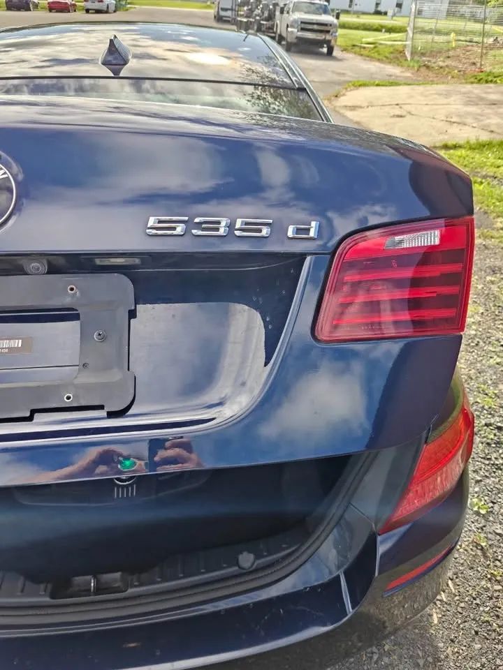 2015 BMW 5 Series 535d Sedan 4D — photo 10 of 20