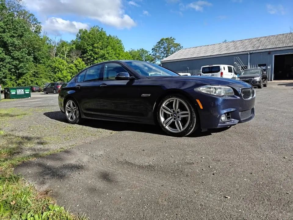 2015 BMW 5 Series 535d Sedan 4D — photo 9 of 20