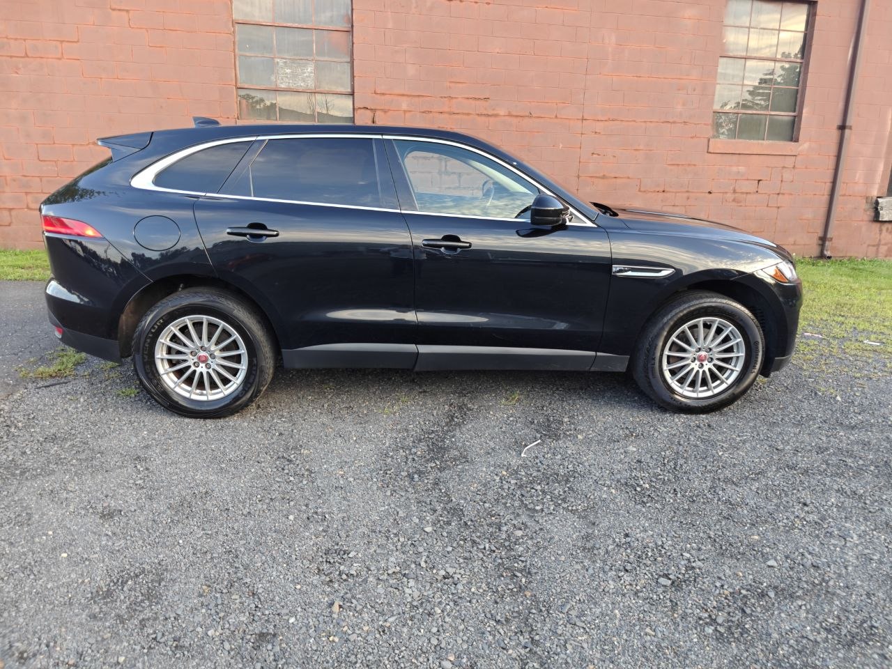 2019 Jaguar F-PACE