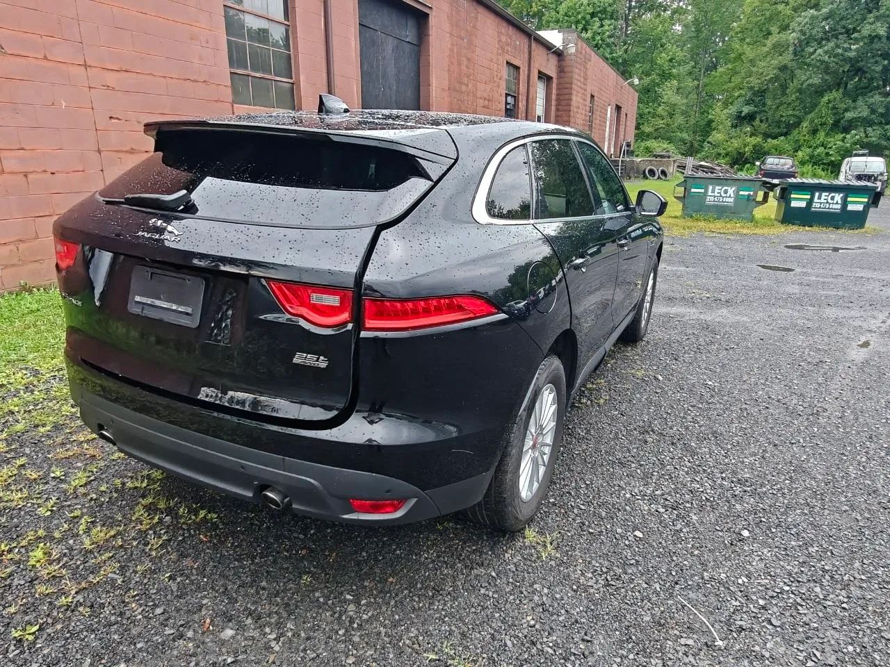 2019 Jaguar F-PACE — photo 2 of 40