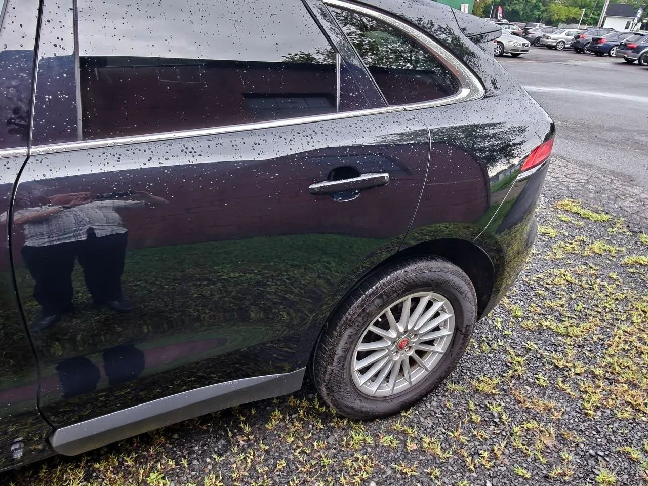 2019 Jaguar F-PACE — photo 35 of 40