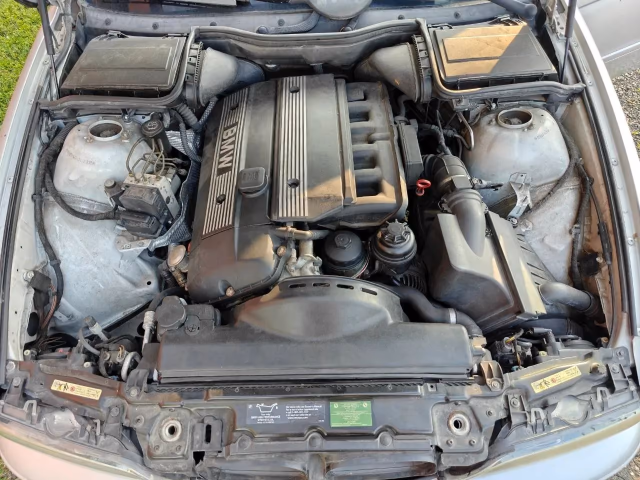 2003 BMW 5 Series — photo 12 of 40
