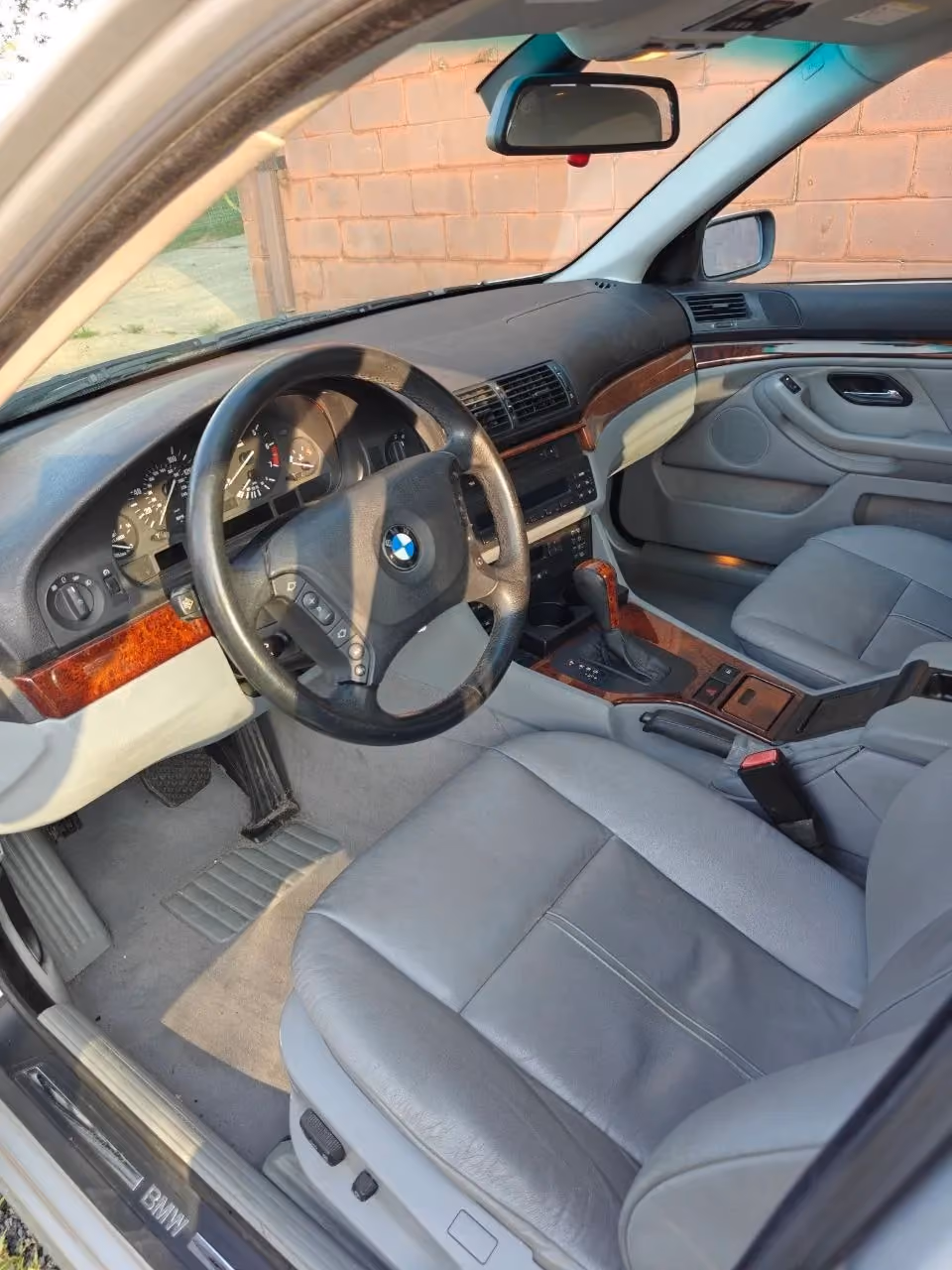 2003 BMW 5 Series — photo 13 of 40