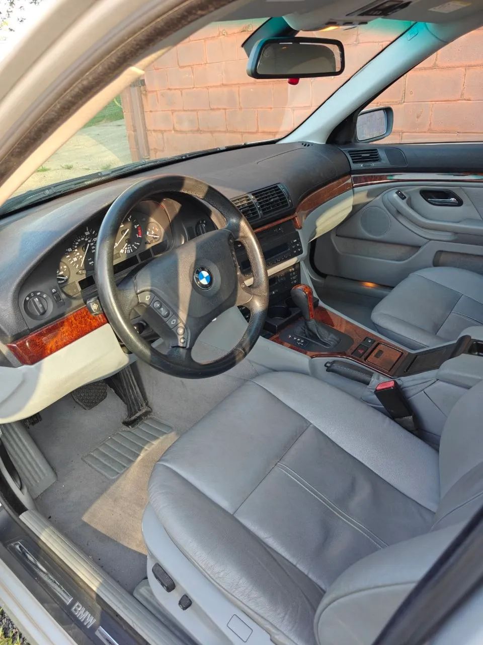 2003 BMW 5 Series — photo 13 of 40