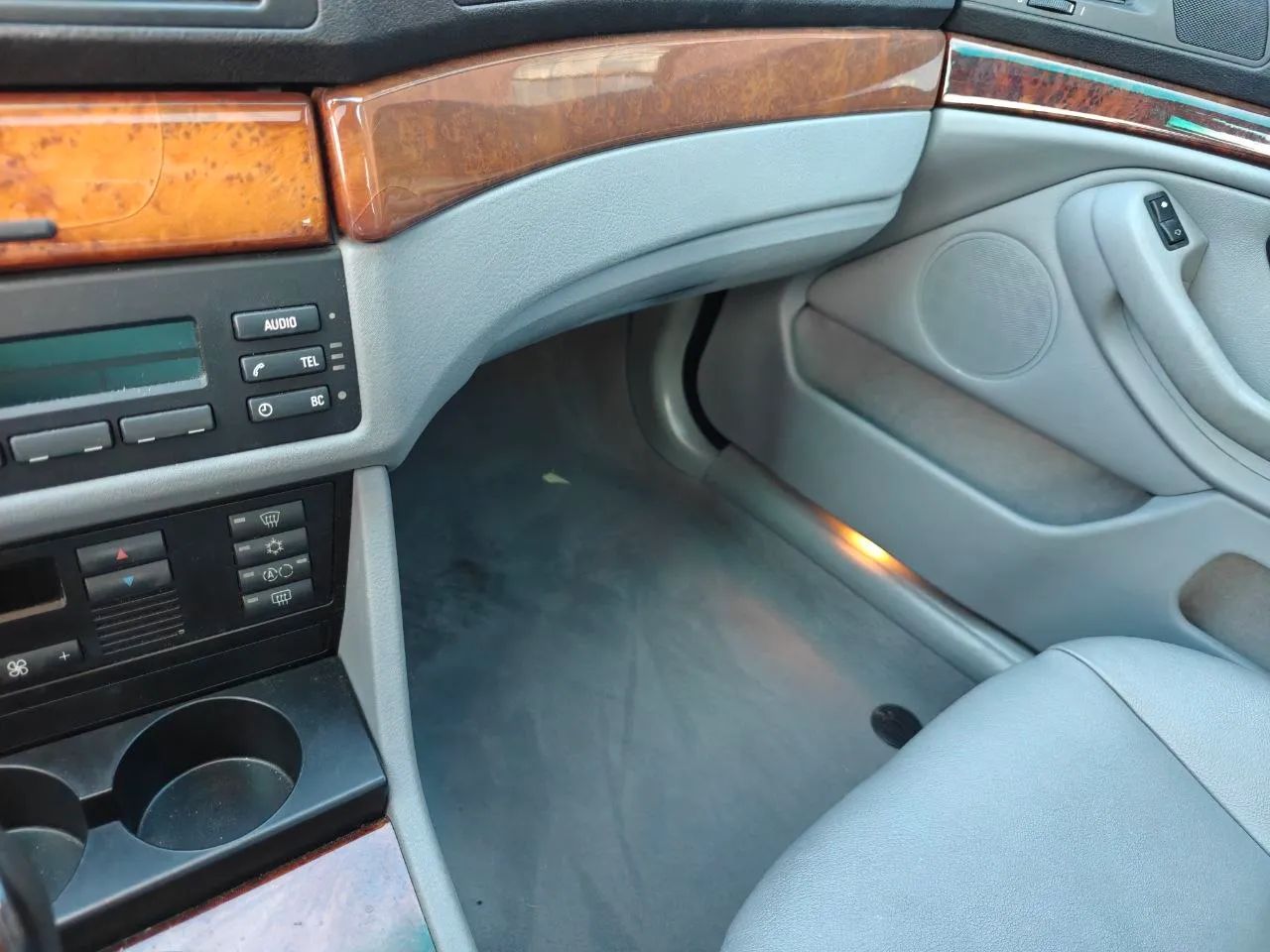 2003 BMW 5 Series — photo 30 of 40