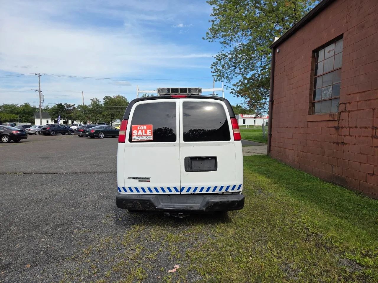 2013 Chevrolet Express 1500 Cargo — photo 2 of 16