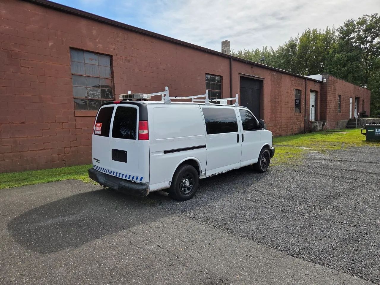 2013 Chevrolet Express 1500 Cargo — photo 3 of 16
