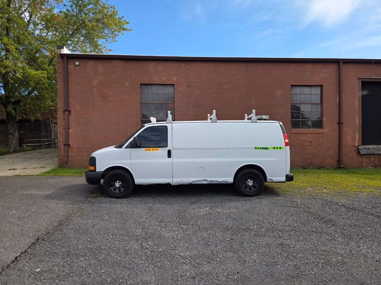 2013 Chevrolet Express 1500 Cargo — photo 5 of 16