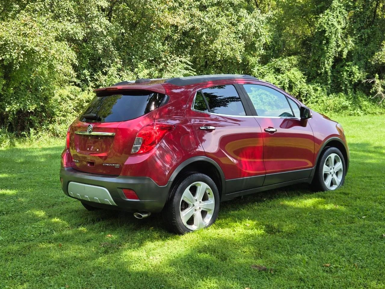 2015 Buick Encore Sport Utility — photo 5 of 40