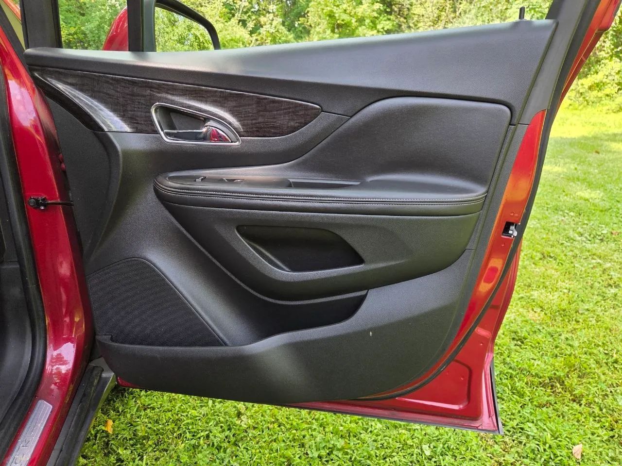 2015 Buick Encore Sport Utility — photo 23 of 40